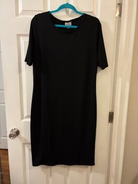 LuLaRoe Black Midi Tee Dress